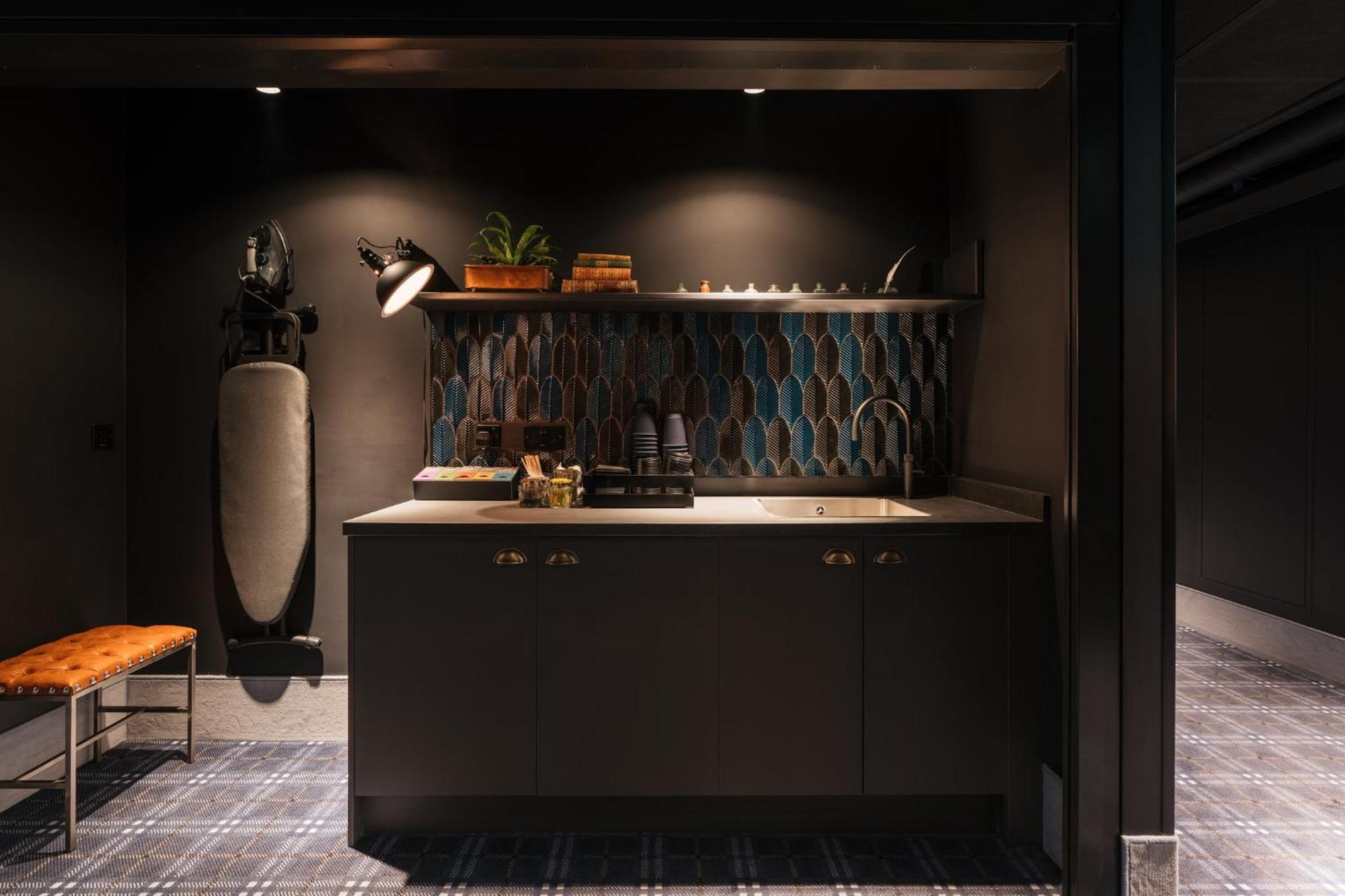 Ruby Stella Hotel London Bagian luar foto