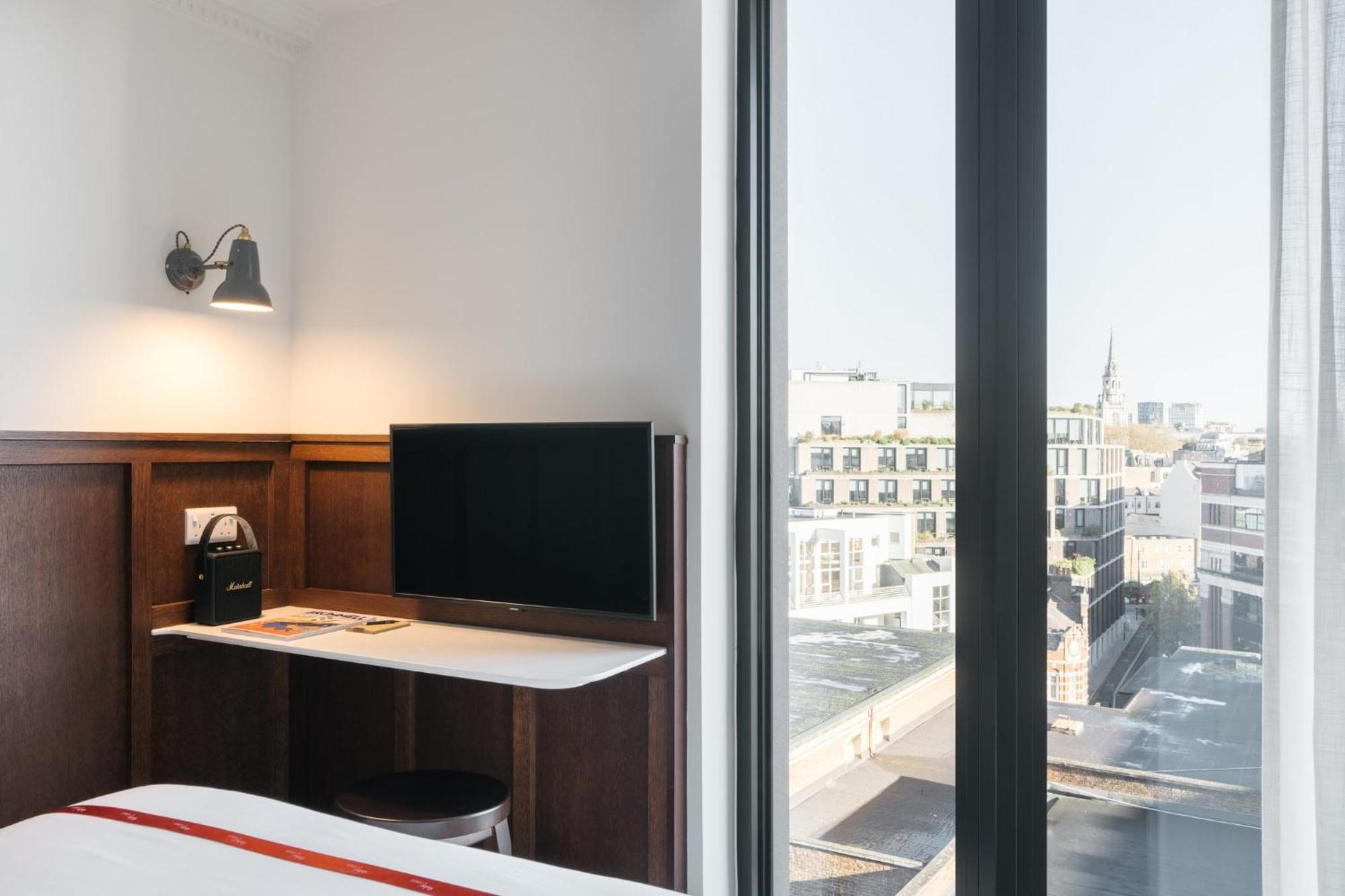 Ruby Stella Hotel London Bagian luar foto